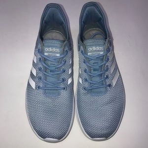 Adidas Cloud foam Sneakers Size 8 W